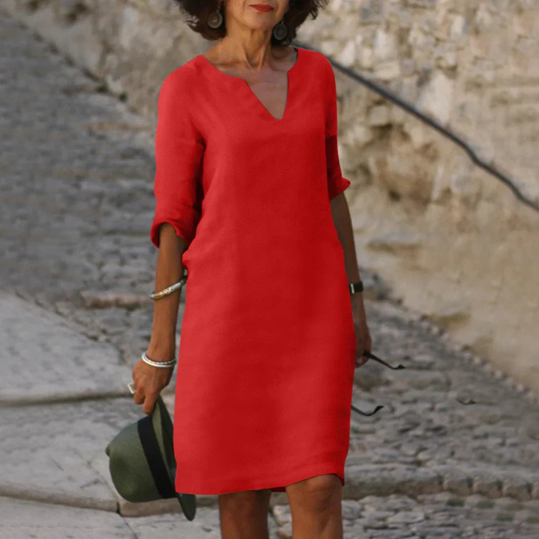 Women’s Mini Dress with V-Neck and 3/4 Sleeves Red 10