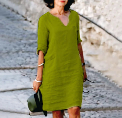 Women’s Mini Dress with V-Neck and 3/4 Sleeves Light Green 3