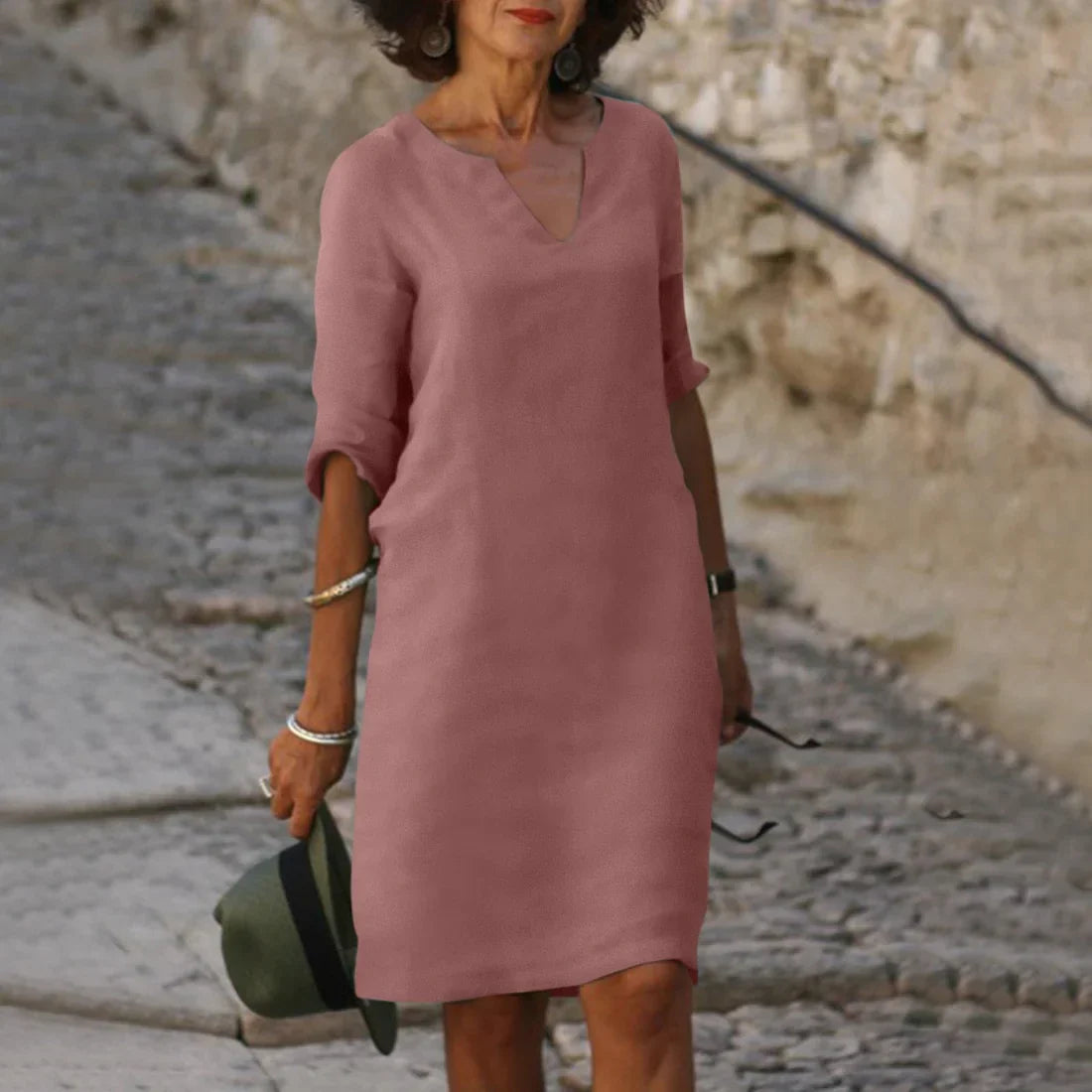 Women’s Mini Dress with V-Neck and 3/4 Sleeves Pink 8