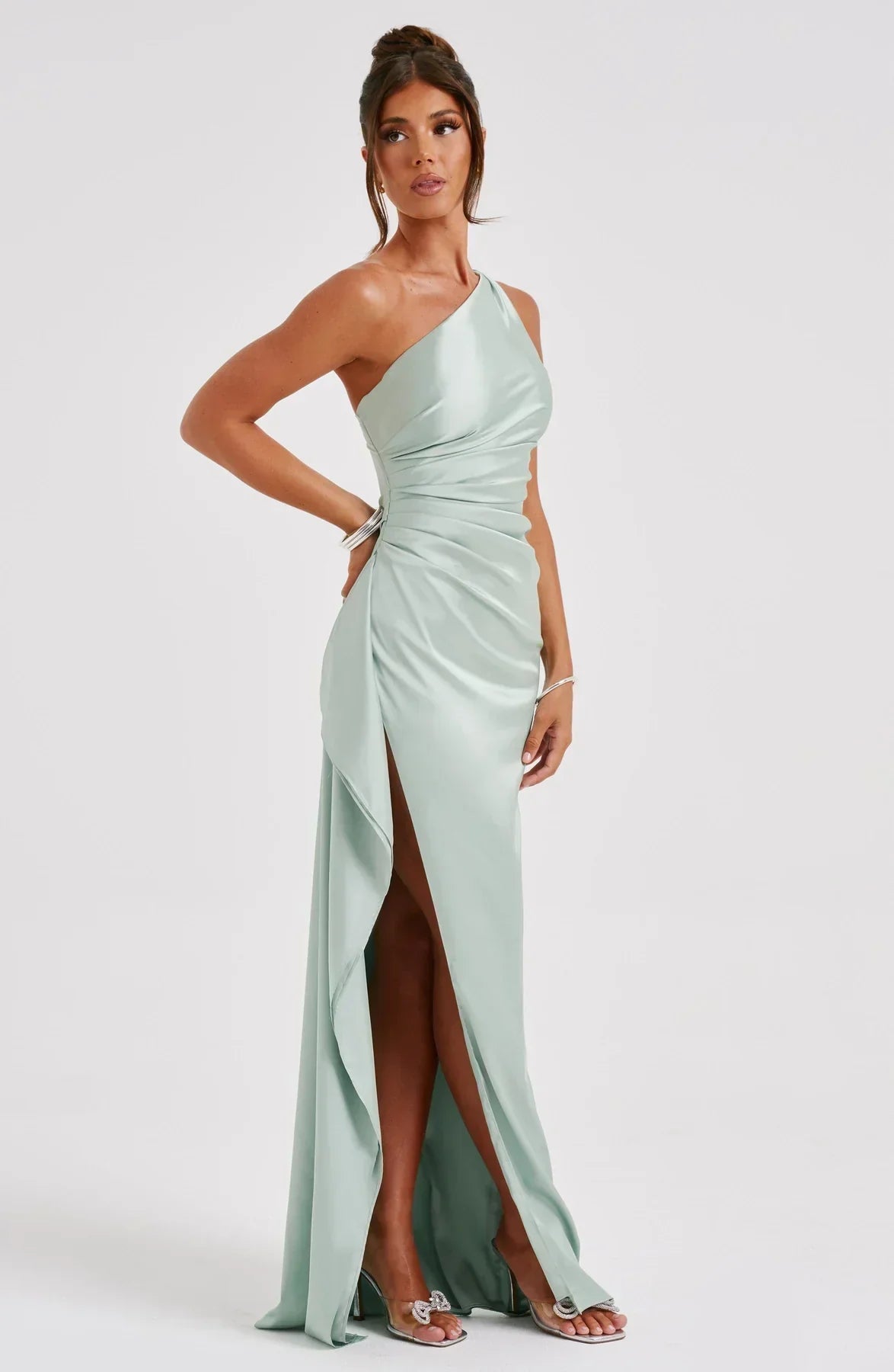 Women's Satin V-Neck Evening Dress with Sleeveless Design