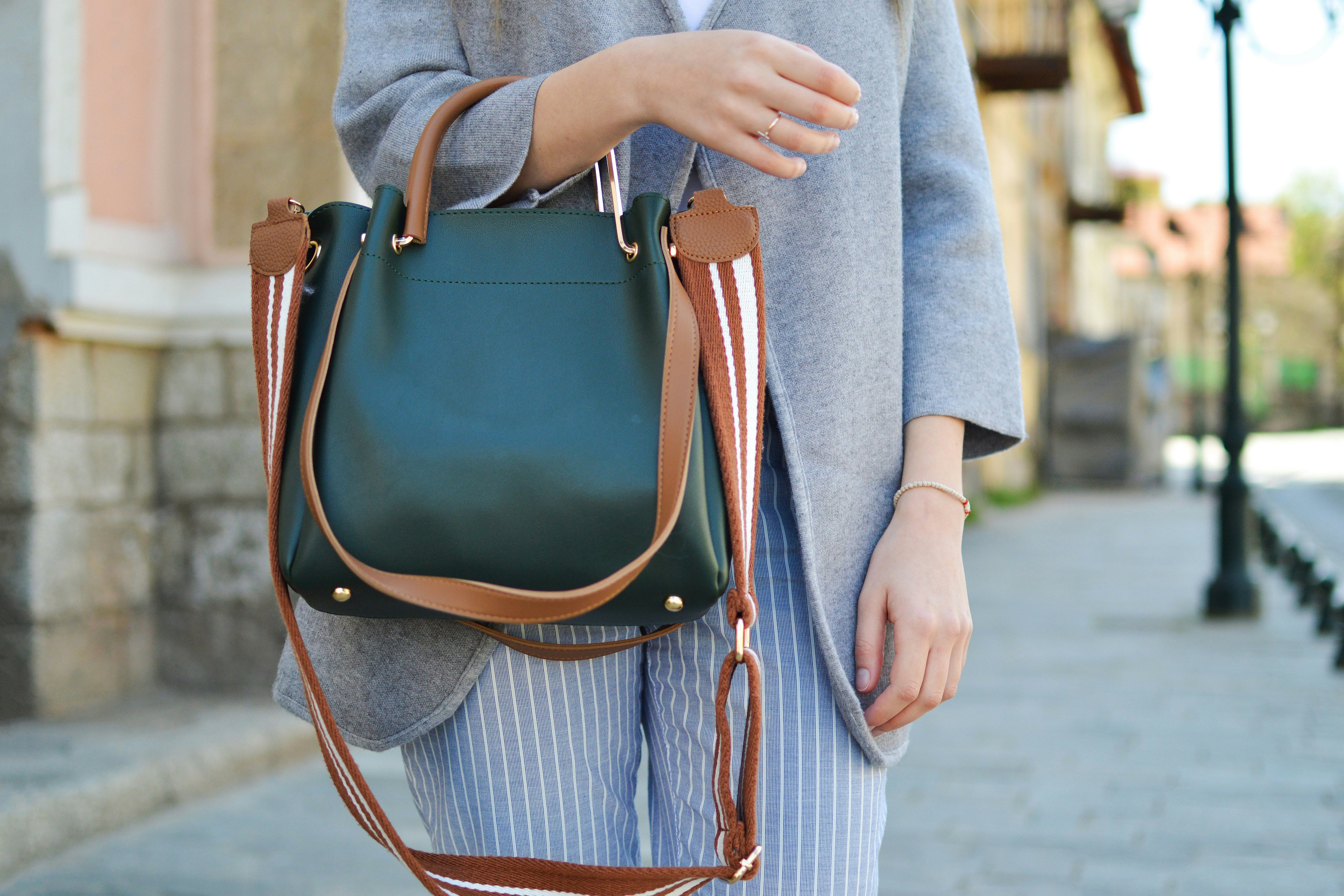 Why Less Detail Creates Stronger Outfits