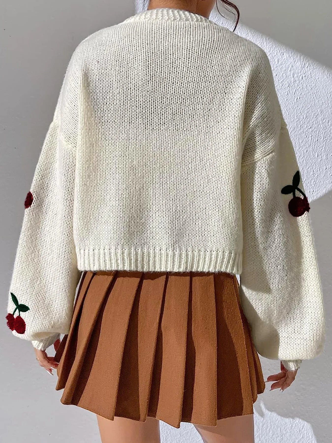 Emma - Cardigan mit Kirsch-Details