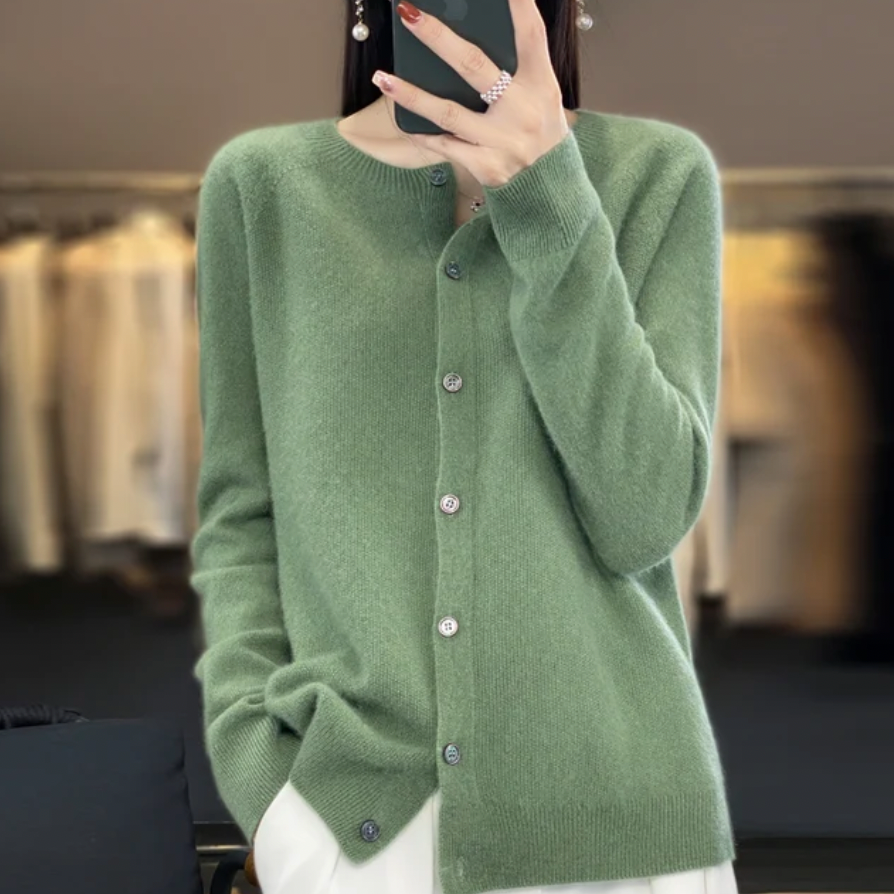 ANGELICA |  COZY WOOL CARDIGAN