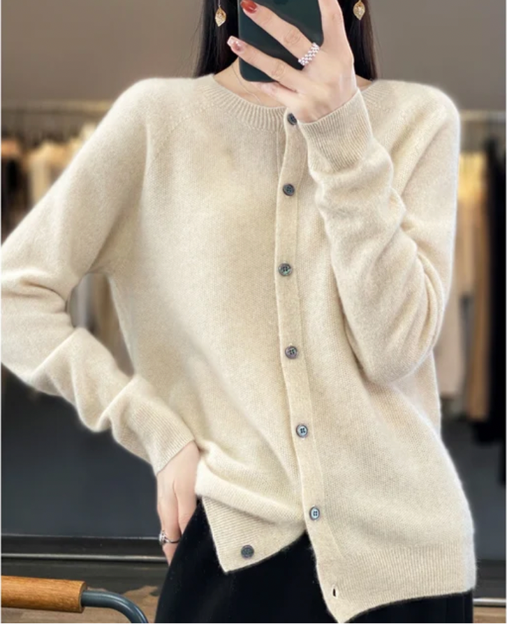 ANGELICA |  COZY WOOL CARDIGAN