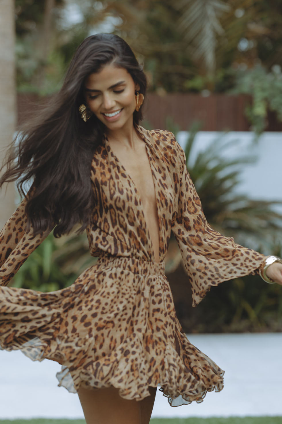 Leopard Print (Deep V-Neck) 4