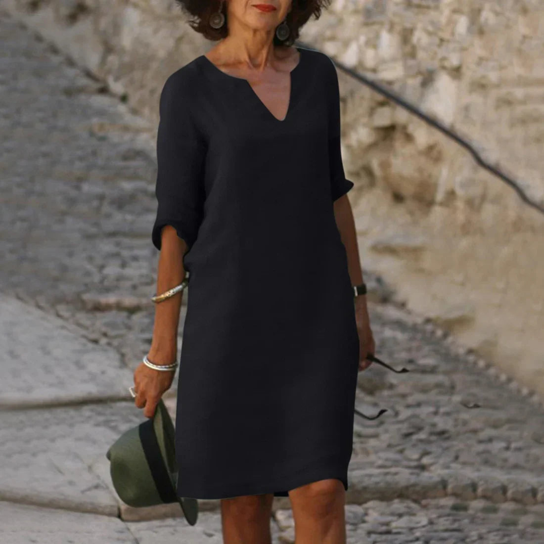 Women’s Mini Dress with V-Neck and 3/4 Sleeves Black 4