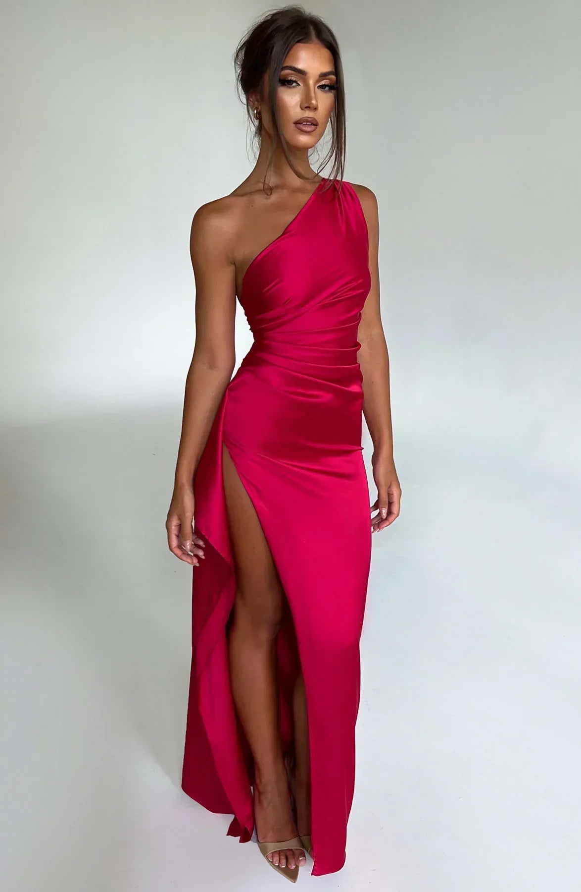 Women's Satin V-Neck Evening Dress with Sleeveless Design